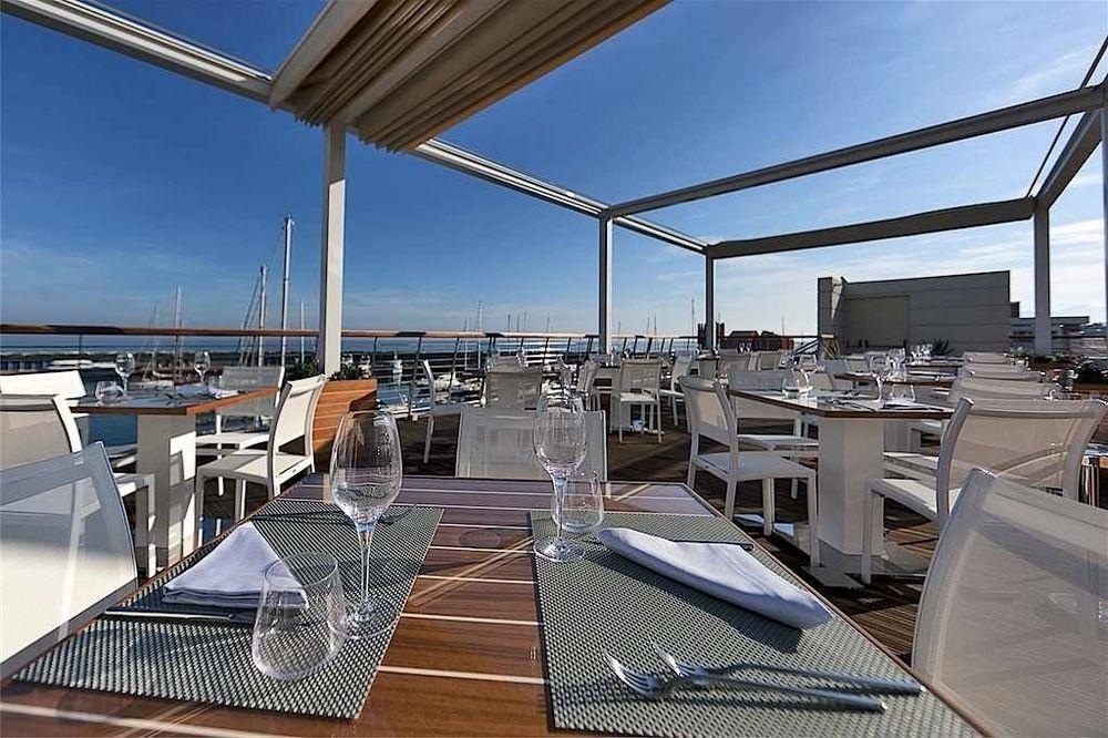 Yacht Club Marina Di Loano 호텔 외부 사진