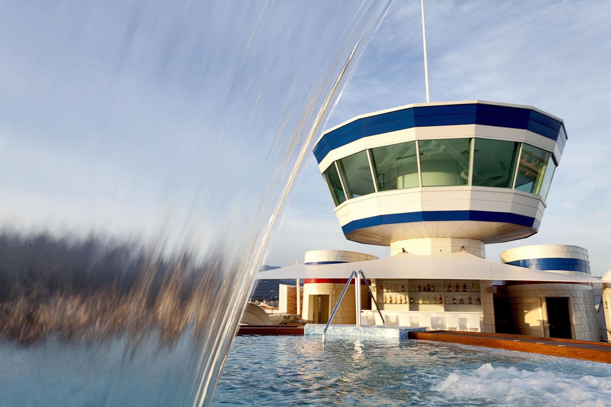 Yacht Club Marina Di Loano 호텔 외부 사진